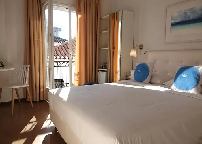 Alexandris Hotel